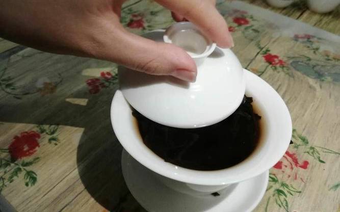 普洱熟茶的冲泡方法 普洱熟茶的冲泡方法