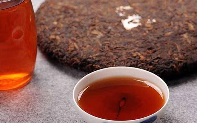 喝普洱茶有什么功效和作用 喝普洱茶有什么功效和作用