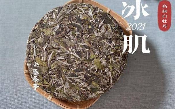 白茶散茶好还是茶饼好 白茶散茶好还是茶饼好