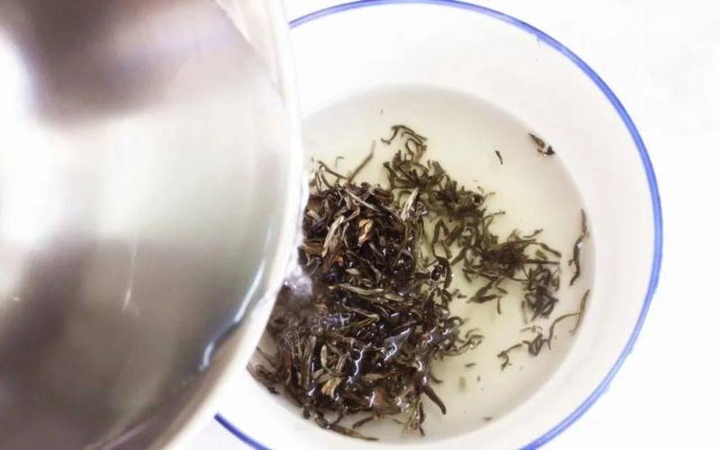 过期茶叶的妙用 过期茶叶的妙用