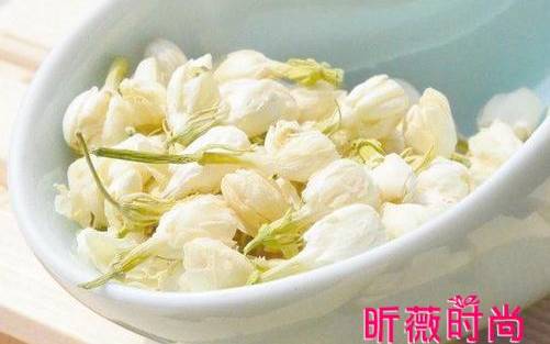 茉莉花茶用多少度水泡 茉莉花茶用多少度水泡
