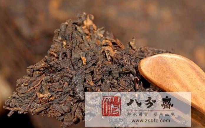 陈年普洱茶有什么功效 陈年普洱茶有什么功效