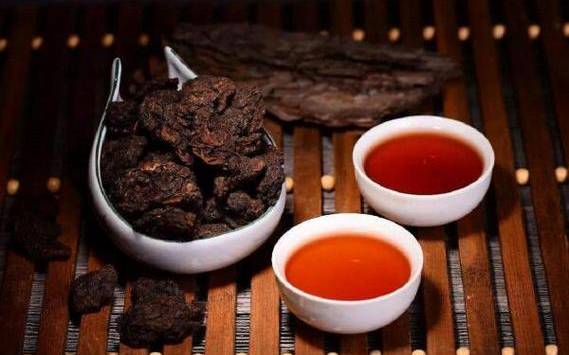 普洱熟茶的功效与作用 普洱熟茶的功效与作用