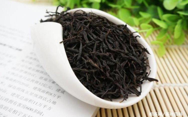 乌龙茶和红茶的区别 乌龙茶和红茶的区别