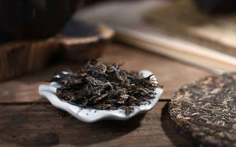 普洱是黑茶还是红茶 普洱是黑茶还是红茶