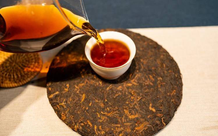 云南普洱茶多少钱一斤（怎么保存普洱茶饼）
