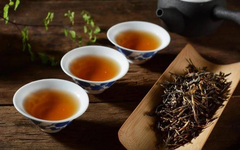 哈尼文化园茶叶是假的,茶叶喝多了会怎么样 哈尼文化园茶叶是假的,茶叶喝多了会怎么样