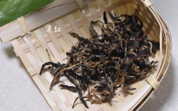 喝红茶加姜片能减肥吗,麦冬生姜的功效与作用