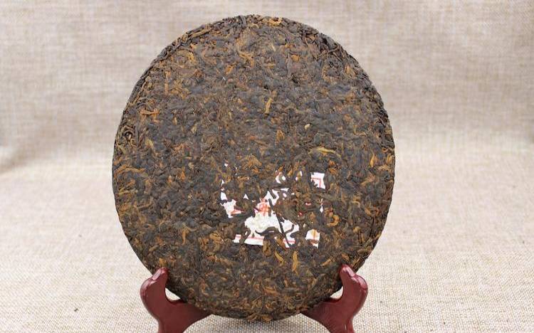 云南勐海七子饼普洱茶价格（勐海陈年普洱七子饼茶357克）