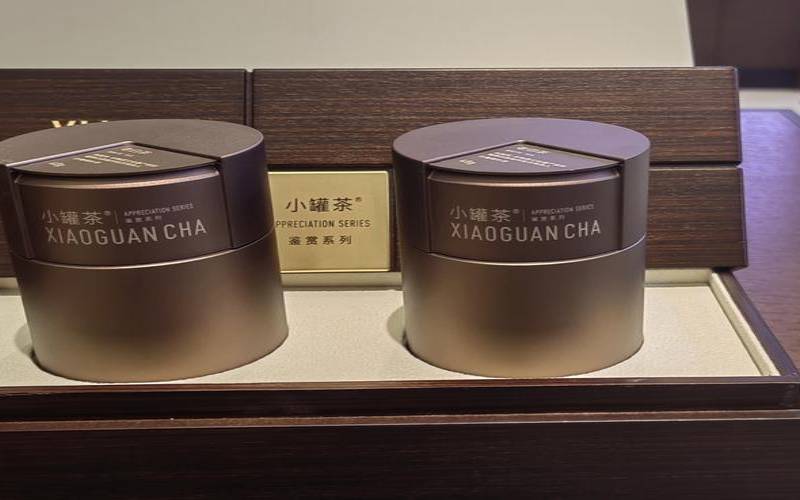 高端茶叶罐套盒图片（小罐茶一罐可以喝几次）