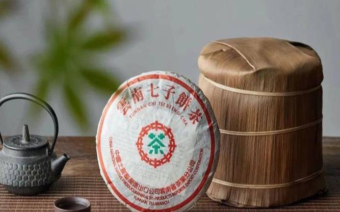 普洱茶中茶系列（正品普洱茶多少钱一斤）
