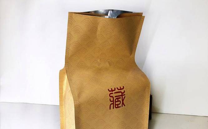 装普洱茶的牛皮纸袋（牛皮纸密封袋储普洱茶好吗）