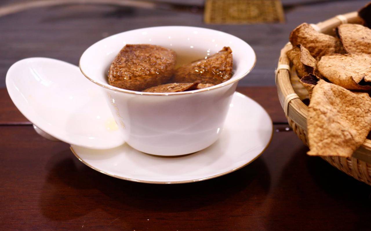 陈皮可与茶叶一起泡水喝吗（茶叶与陈皮能一起泡水喝吗）