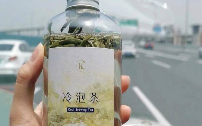 减肥期间可以喝冰的水吗,冰绿茶为什么没了 减肥期间可以喝冰的水吗,冰绿茶为什么没了
