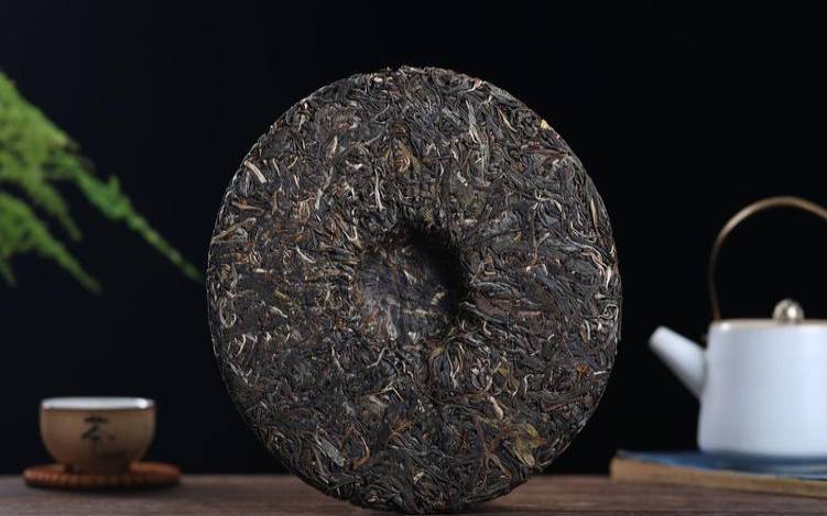 云南七子饼茶普洱茶功效,七子饼茶最忌三种人 云南七子饼茶普洱茶功效,七子饼茶最忌三种人