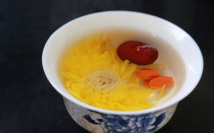 红枣茶孕妇能不能喝,红枣菊花可以一起泡水喝吗