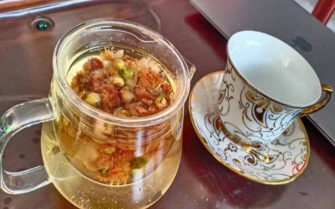 普洱茶可以与哪些花茶搭配,普洱和花茶一起泡吗 普洱茶可以与哪些花茶搭配,普洱和花茶一起泡吗