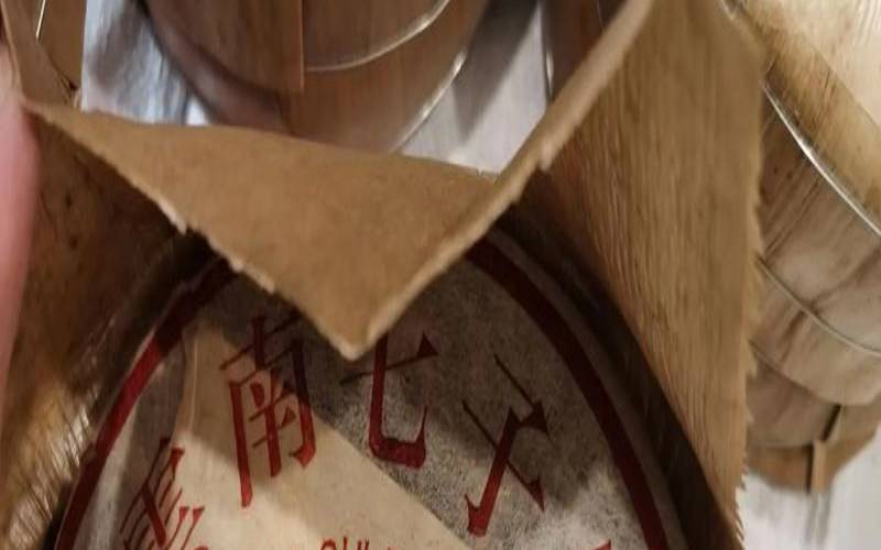 四星白菜定制茶价格,大白菜普洱茶多少钱一饼