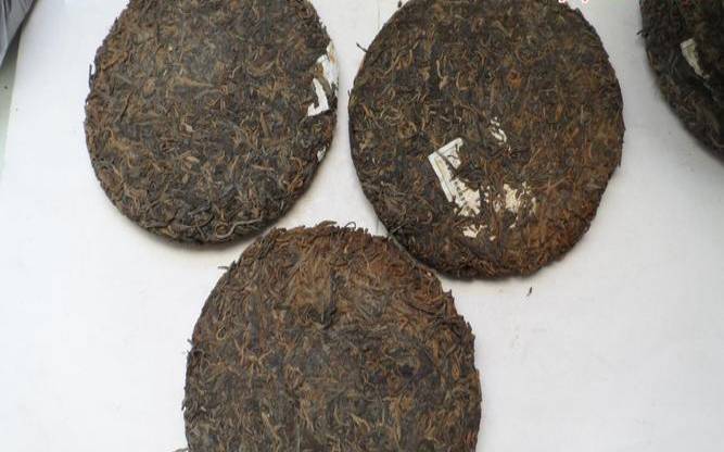 十年普洱茶饼还能喝吗,二十年以上的普洱茶 十年普洱茶饼还能喝吗,二十年以上的普洱茶