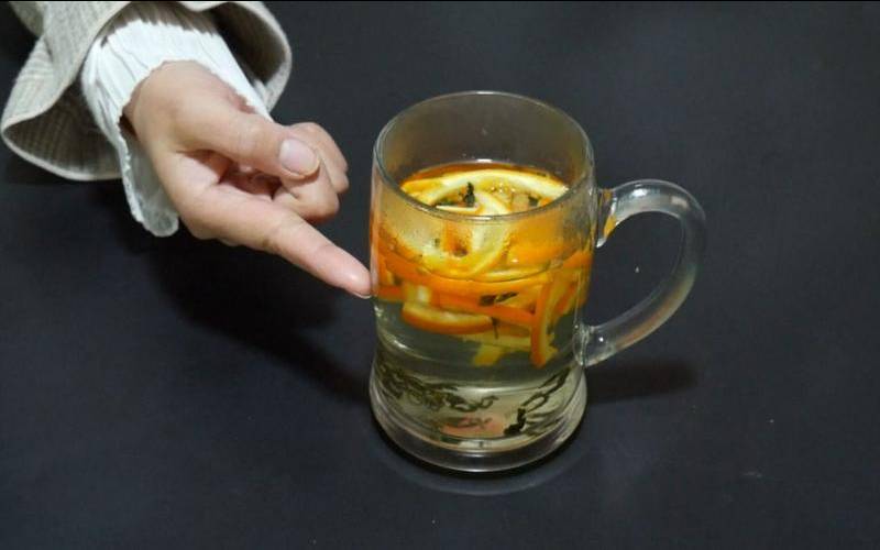茶叶和橘子皮放一起好吗,橘皮和红茶能一起泡吗 茶叶和橘子皮放一起好吗,橘皮和红茶能一起泡吗