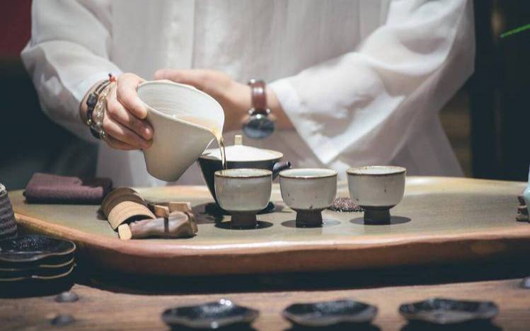 僧人与茶文化,什么是茶艺的根本 僧人与茶文化,什么是茶艺的根本