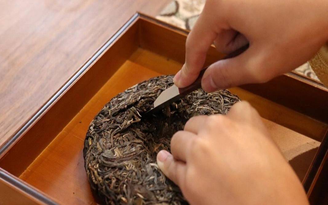 普洱饼饮法（普洱茶包茶饼方法）