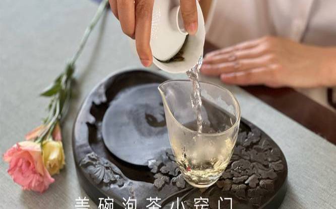 白茶用啥紫砂壶喝,泡白茶用多大的盖碗