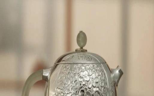 银壶烧水有什么好处和坏处,银壶泡茶的功效 银壶烧水有什么好处和坏处,银壶泡茶的功效