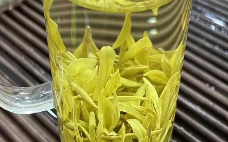 黄茶的味道是什么样子的,绿茶的口感和香气 黄茶的味道是什么样子的,绿茶的口感和香气