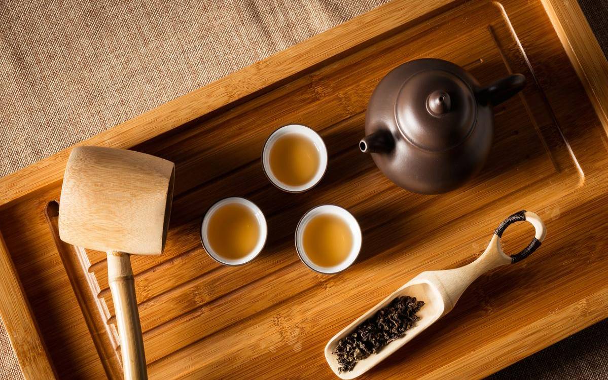 茶在人们日常生活中的地位,茶文化的四个特点 茶在人们日常生活中的地位,茶文化的四个特点
