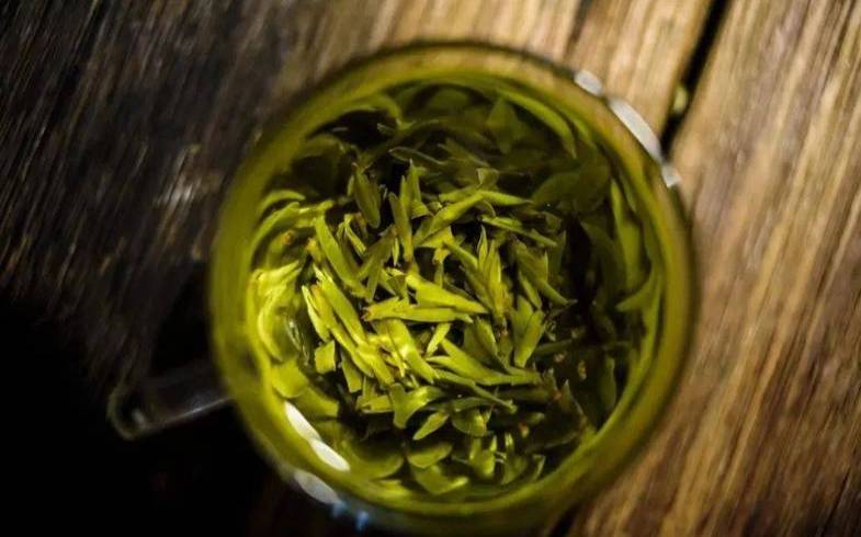 绿茶的茶汤呈浑浊是好茶吗,绿茶的茶汤呈浑浊是好茶吗