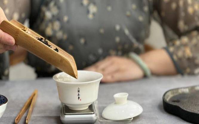 幸福如一杯淡淡的茶,幸福是一碗汤的距离