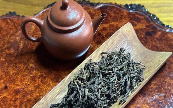 普洱熟茶喝了嗓子不舒服,喉咙不舒服可以喝普洱茶吗