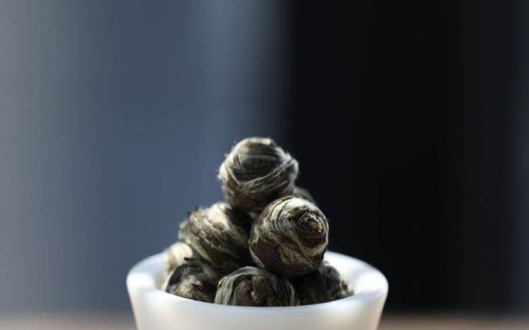 茉莉龙珠怎么分辨档次,茉莉金珠是什么茶 茉莉龙珠怎么分辨档次,茉莉金珠是什么茶