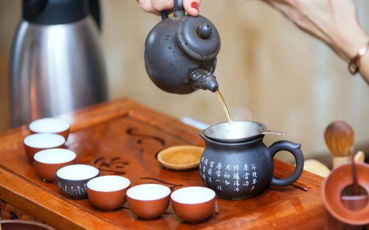 云南民歌喝茶就喝茶,喝茶的最高境界是喝普洱茶 云南民歌喝茶就喝茶,喝茶的最高境界是喝普洱茶