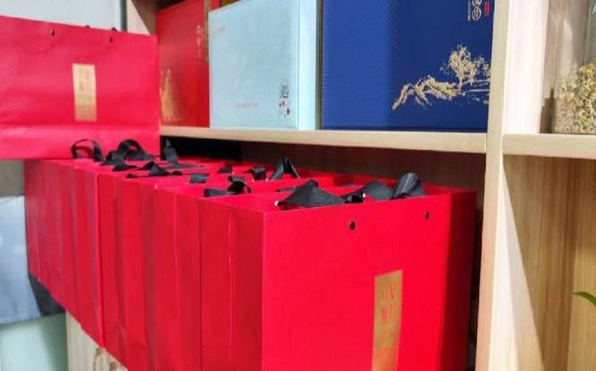 霍山黄芽礼盒价格图片灰色,安徽霍山黄芽茶价格表