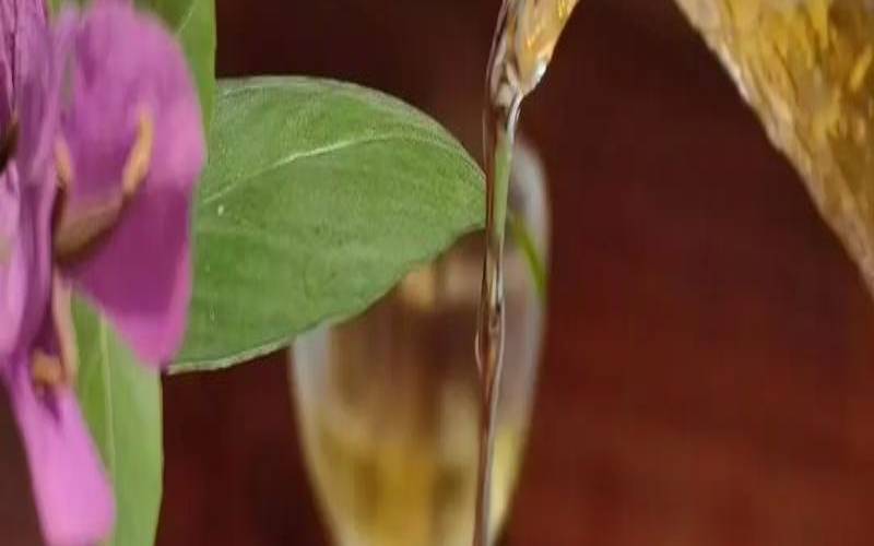 茶对水说遇见真好,一杯好茶经典话