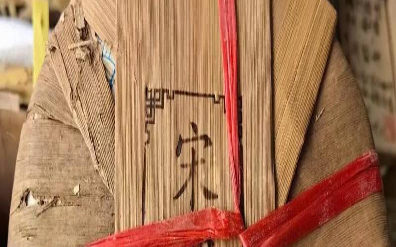 宋聘号普洱茶拍卖价格,宋聘号普洱茶蓝印 宋聘号普洱茶拍卖价格,宋聘号普洱茶蓝印