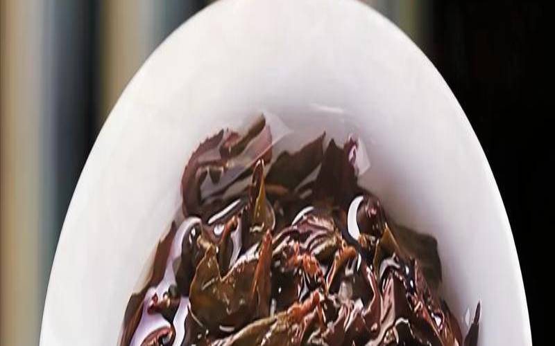 武夷岩茶大红袍属于红茶吗,岩茶是不是红茶