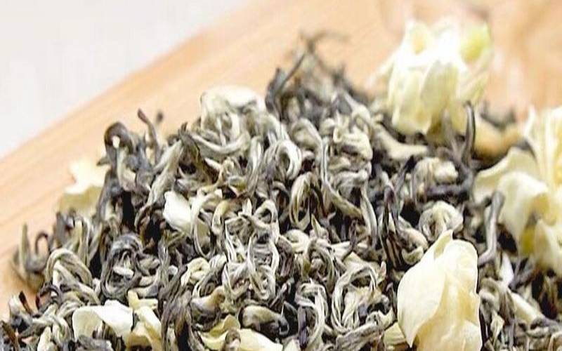 茉莉花茶去火吗，冰糖茉莉花茶去火吗