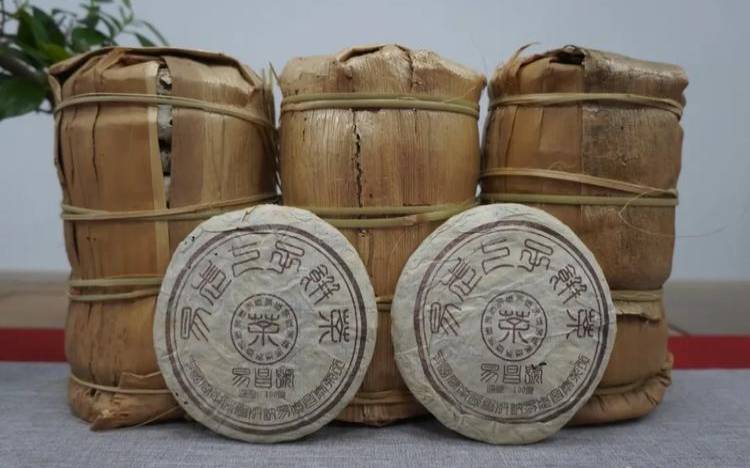 什么样的老茶值得收藏,什么牌子的茶有收藏价值 什么样的老茶值得收藏,什么牌子的茶有收藏价值