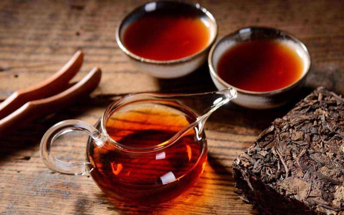 普洱茶放蜂蜜一起喝可以吗,普洱生茶和熟茶怎么喝 普洱茶放蜂蜜一起喝可以吗,普洱生茶和熟茶怎么喝
